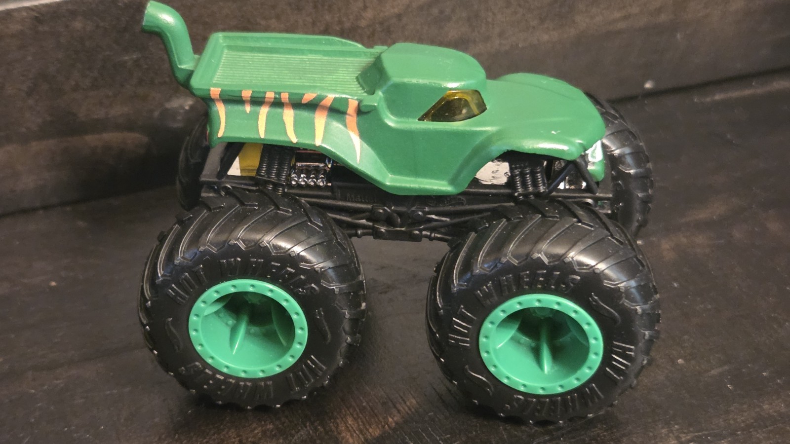 1:64 Hot Wheels 2008 Monster Jam Reptoid w/ Chrome Wheels & Battle Cat 2022 Lot