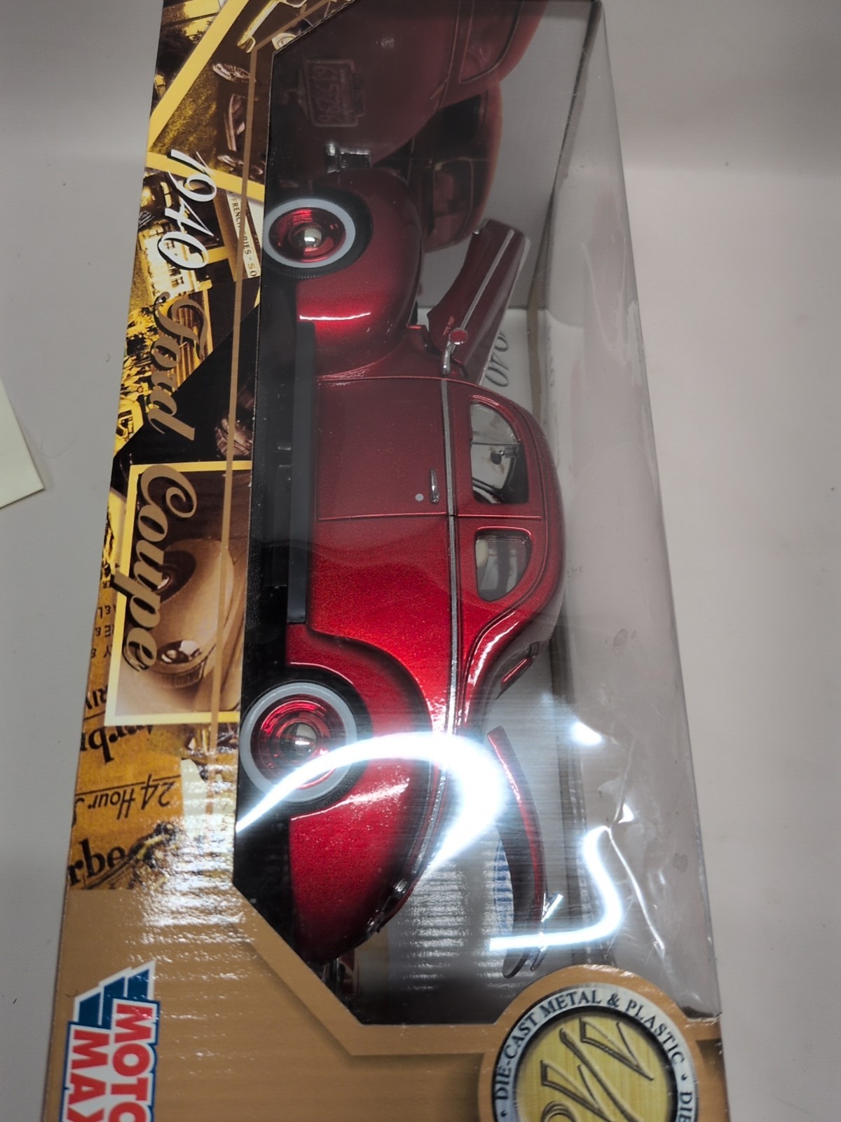 1940 Ford Coupe Flathead V-8 1:18 Scale Motor Max Diecast Metal NO 73108