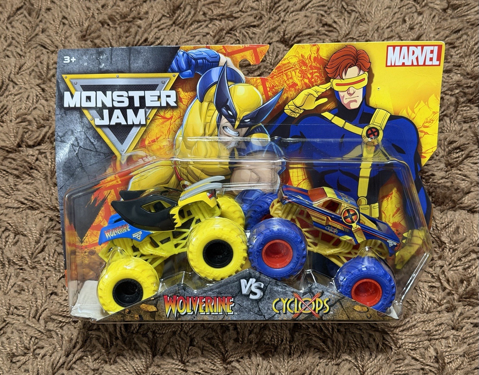 New Monster Jam Marvel X-Men Wolverine vs Cyclops 1:64 Diecast Trucks Series 6