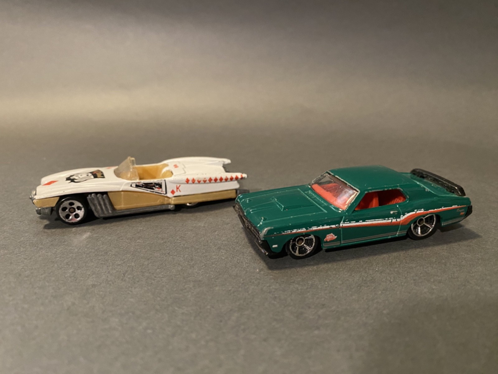 Lot of 8 Diecast 1:64 Cars – Various Makes and Models Loose