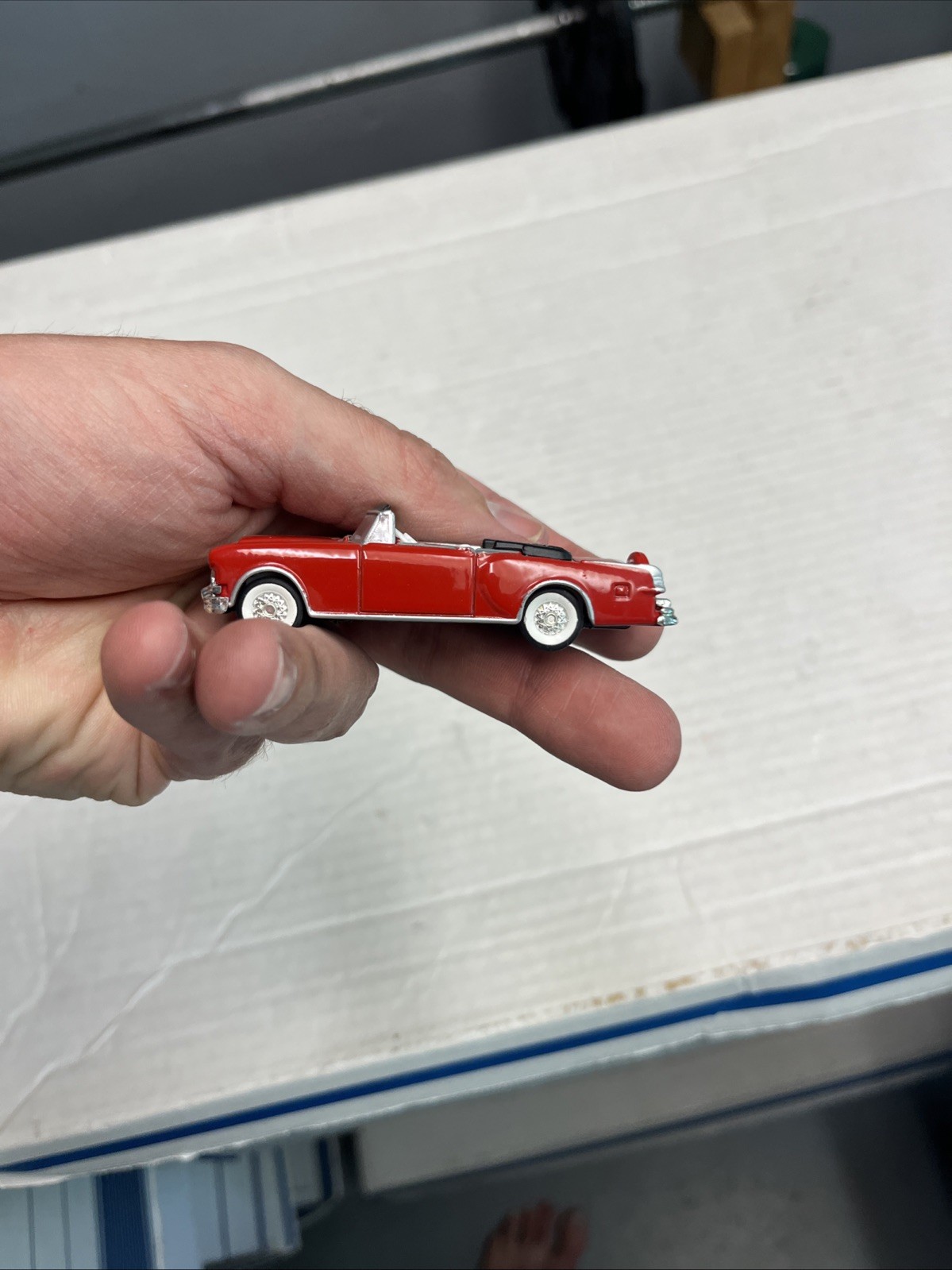 Racing Champions Classified Classics 1953 Packard Caribbean Convertible