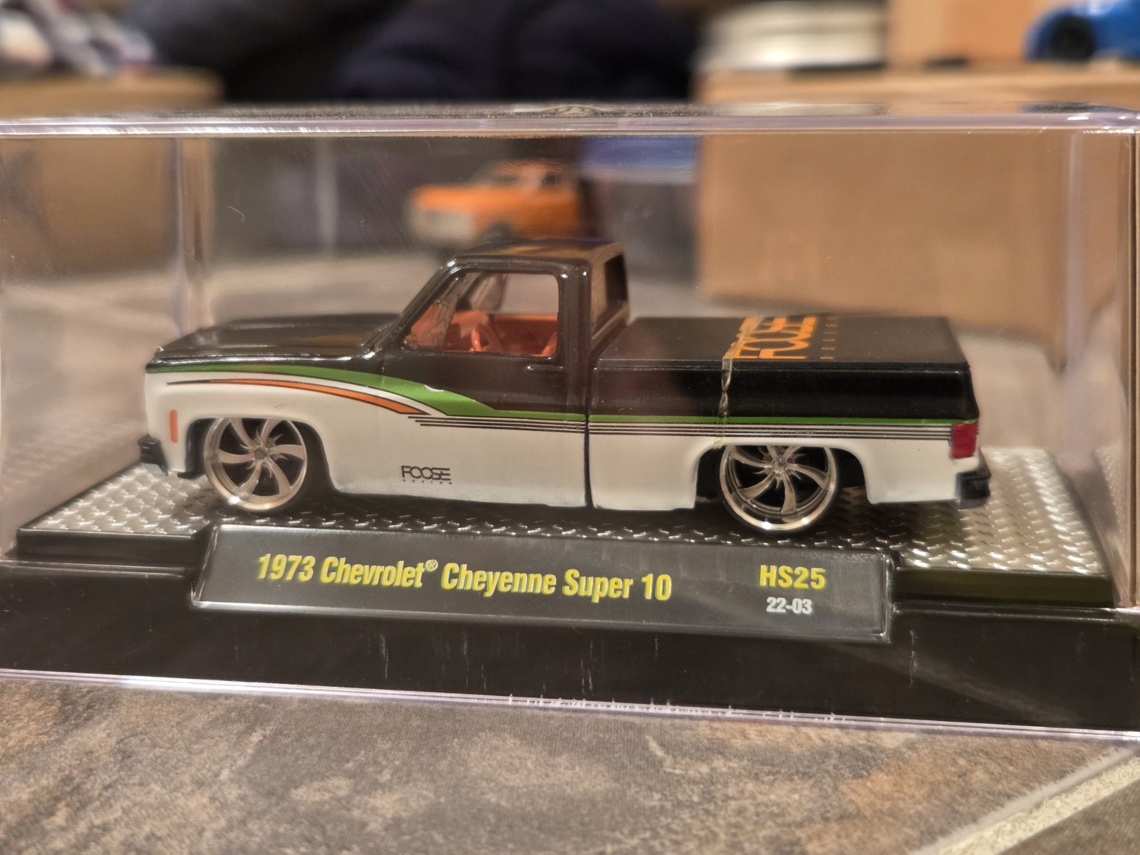 M2 CUSTOM 1/64 1973 Cheyenne Super 10 Squarebody Foose Design Chase