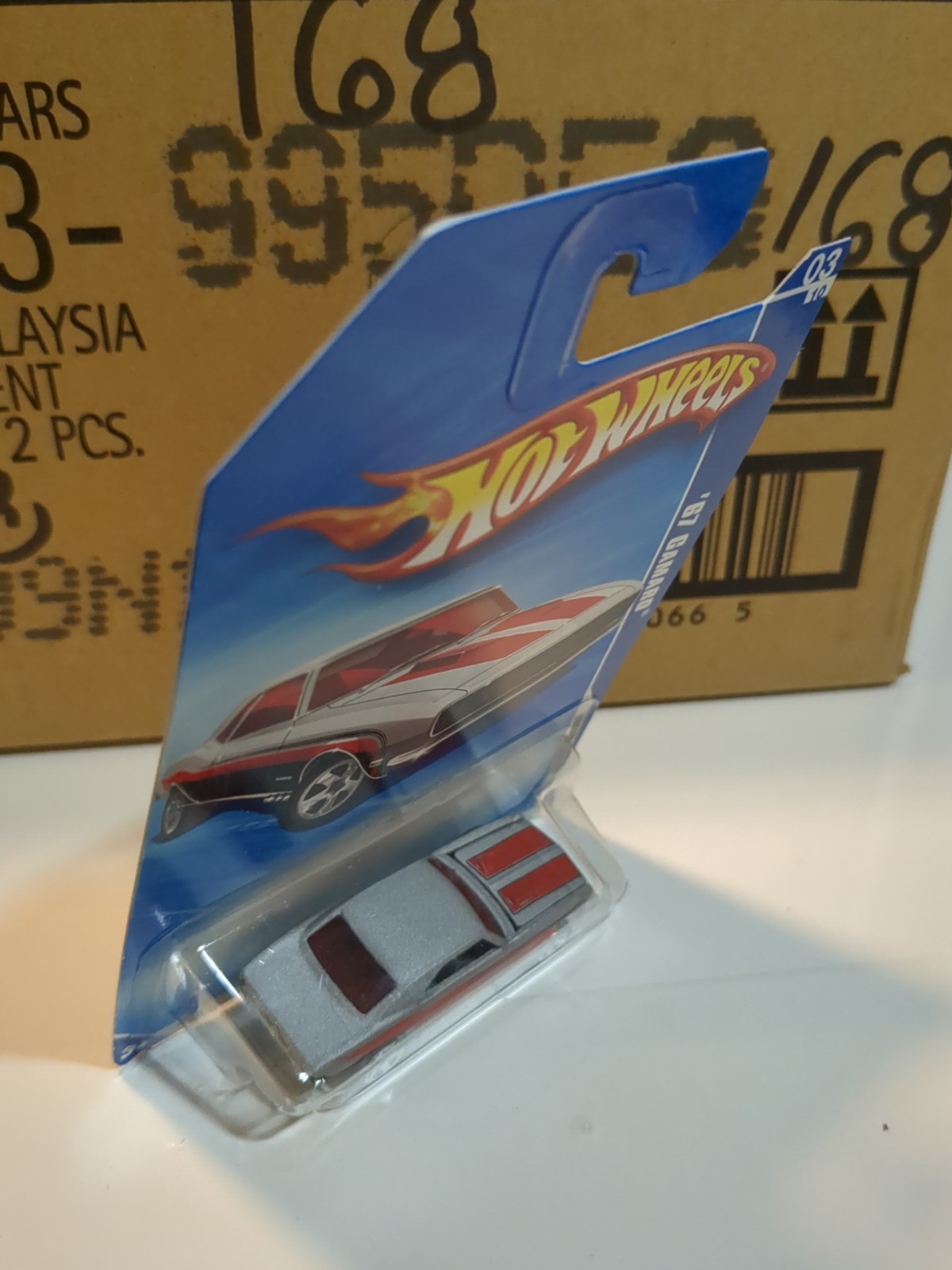 HOT WHEELS 2009 DREAM GARAGE SERIES 67 CAMARO KMART COLOR EXCLUSIVE