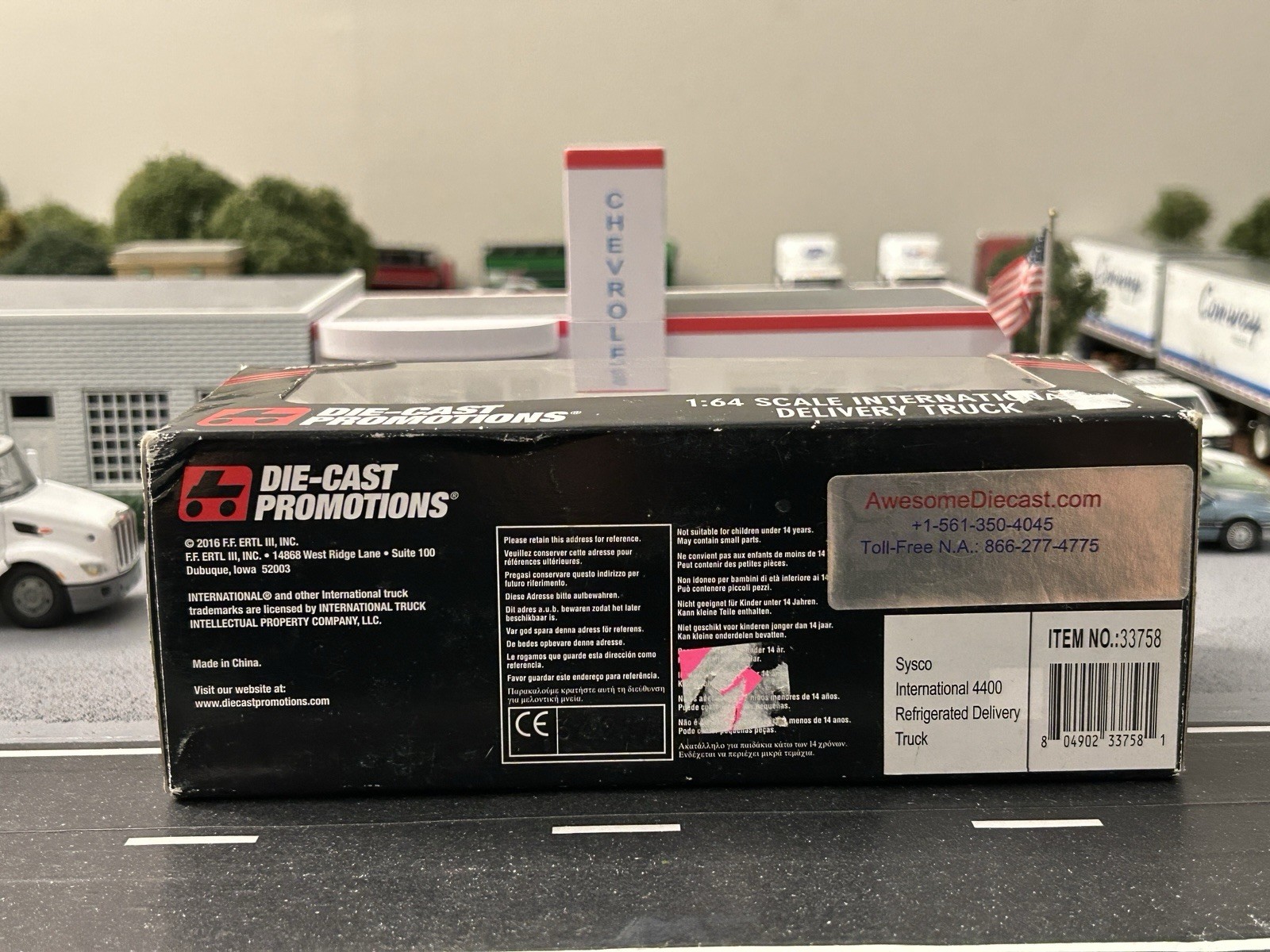 RARE – Sysco FRESH International 4400 Refrigerated 1/64 Diecast Truck DCP 33758