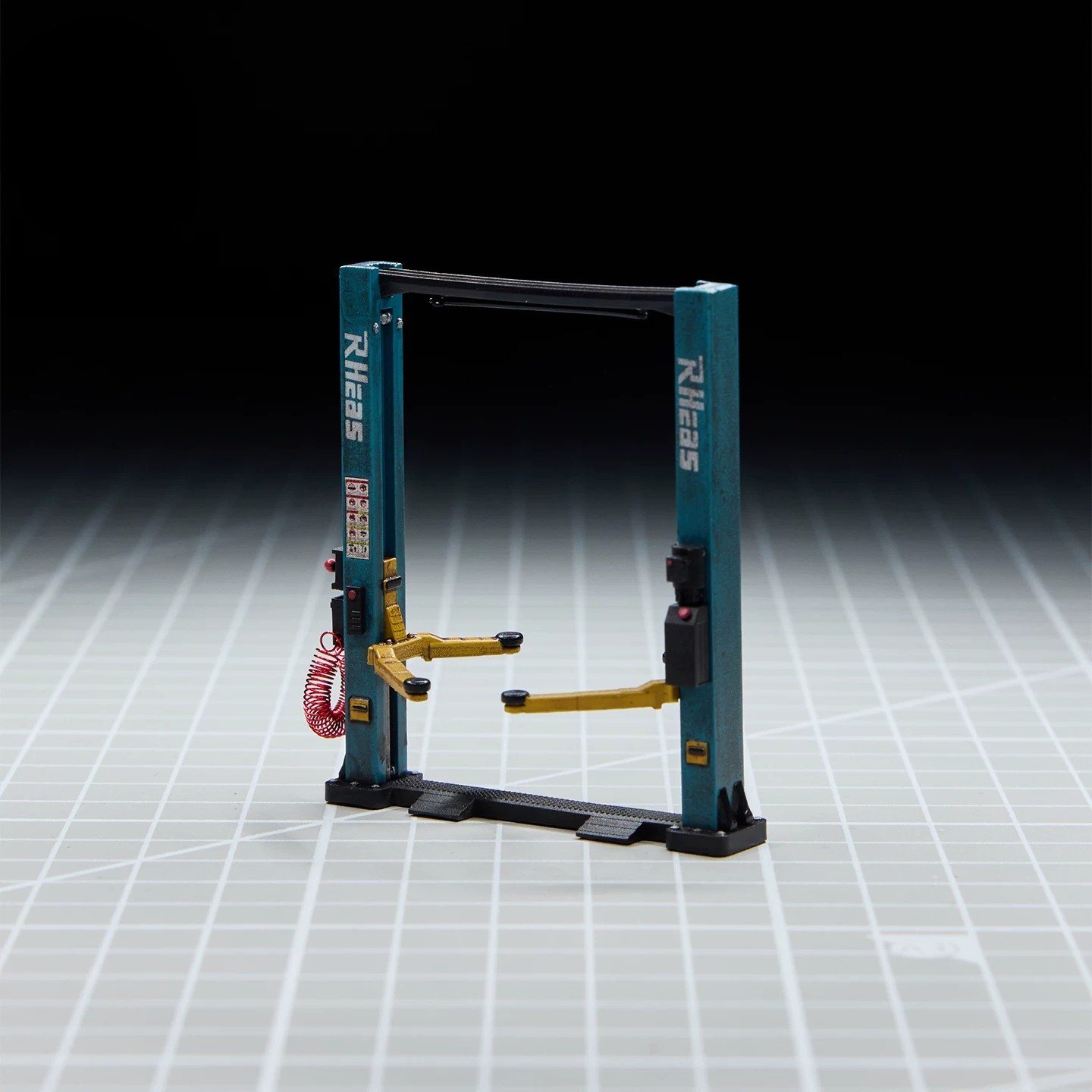Diorama 1/64 Auto Repair Shop Miniature Scene Model Car Motorcycle Gantry Lifter