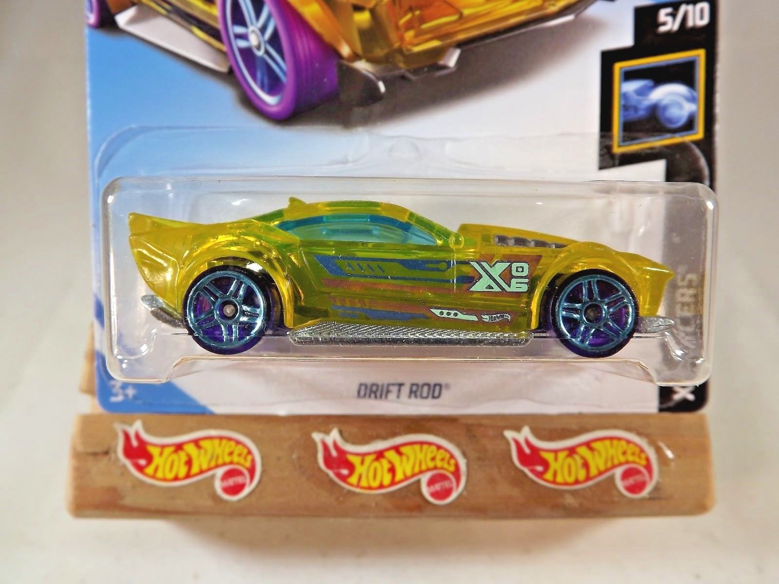 2018 Hot Wheels #177 X-Raycers 5/10 DRIFT ROD Transparent Yellow w/Blue Pr5Spoke