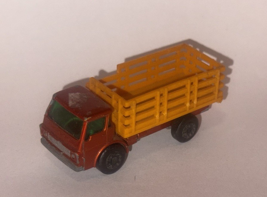 MATCHBOX LESNEY SUPERFAST Loose Cattle Truck #71 (Orange) (Car Has Play Wear)