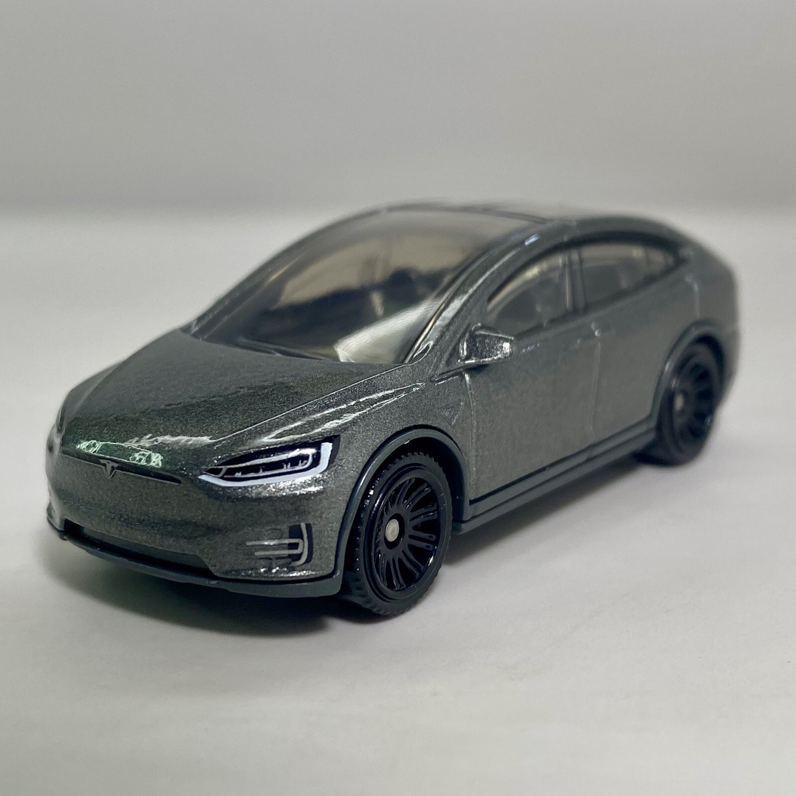TESLA MODEL X Matchbox 1:64 Diecast Collectible Model Car Lot of 5