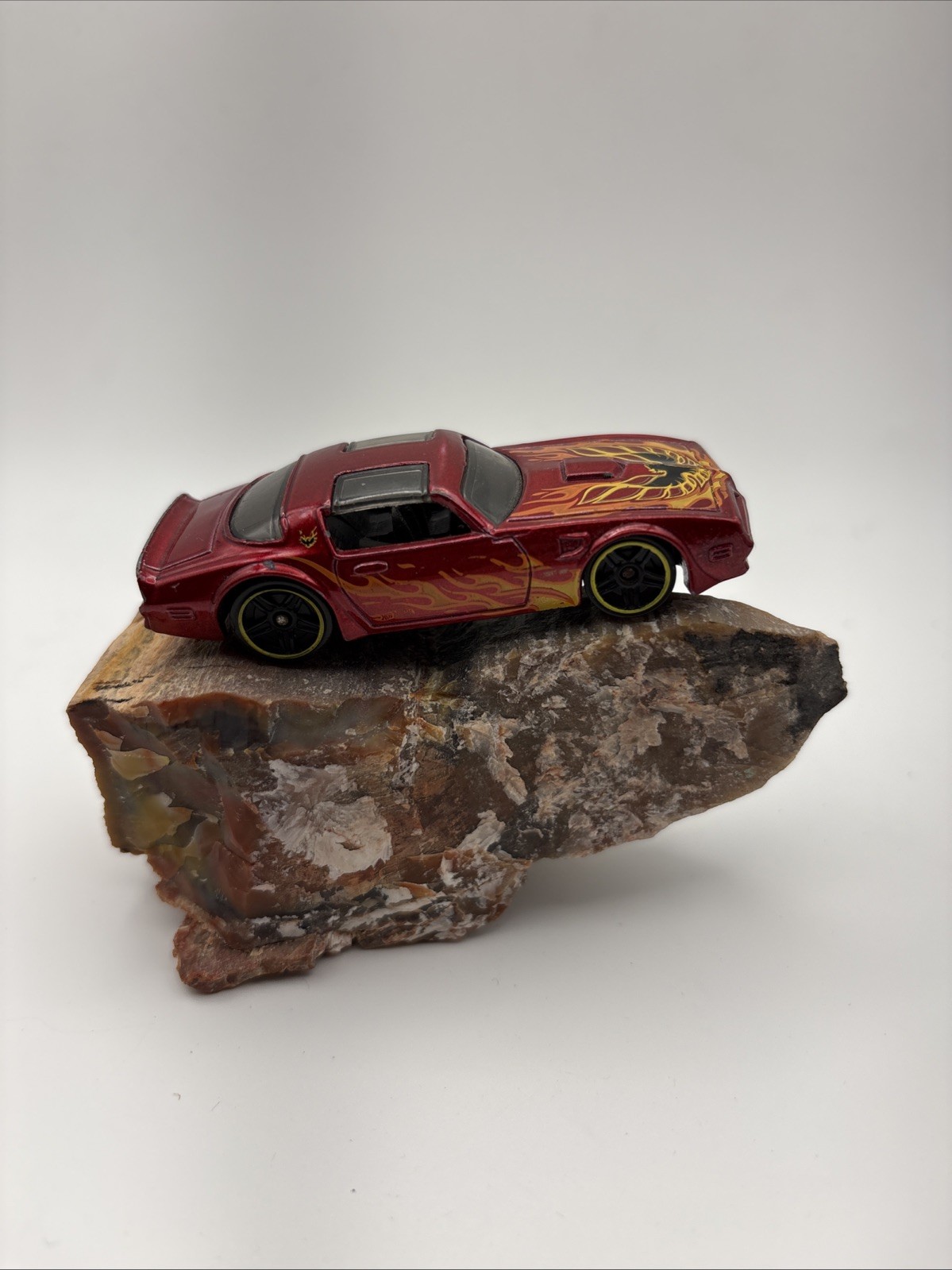 Hot Wheels Modern Classics Spectraflame Copper ’77 Pontiac Firebird Loose