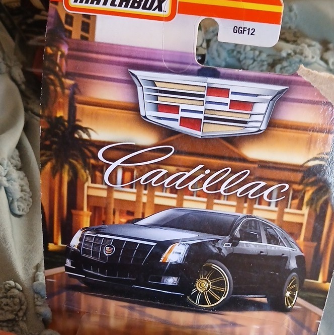Matchbox Cadillac CTS Wagon 2010 1:64 Diecast Car Gray Unopened Box