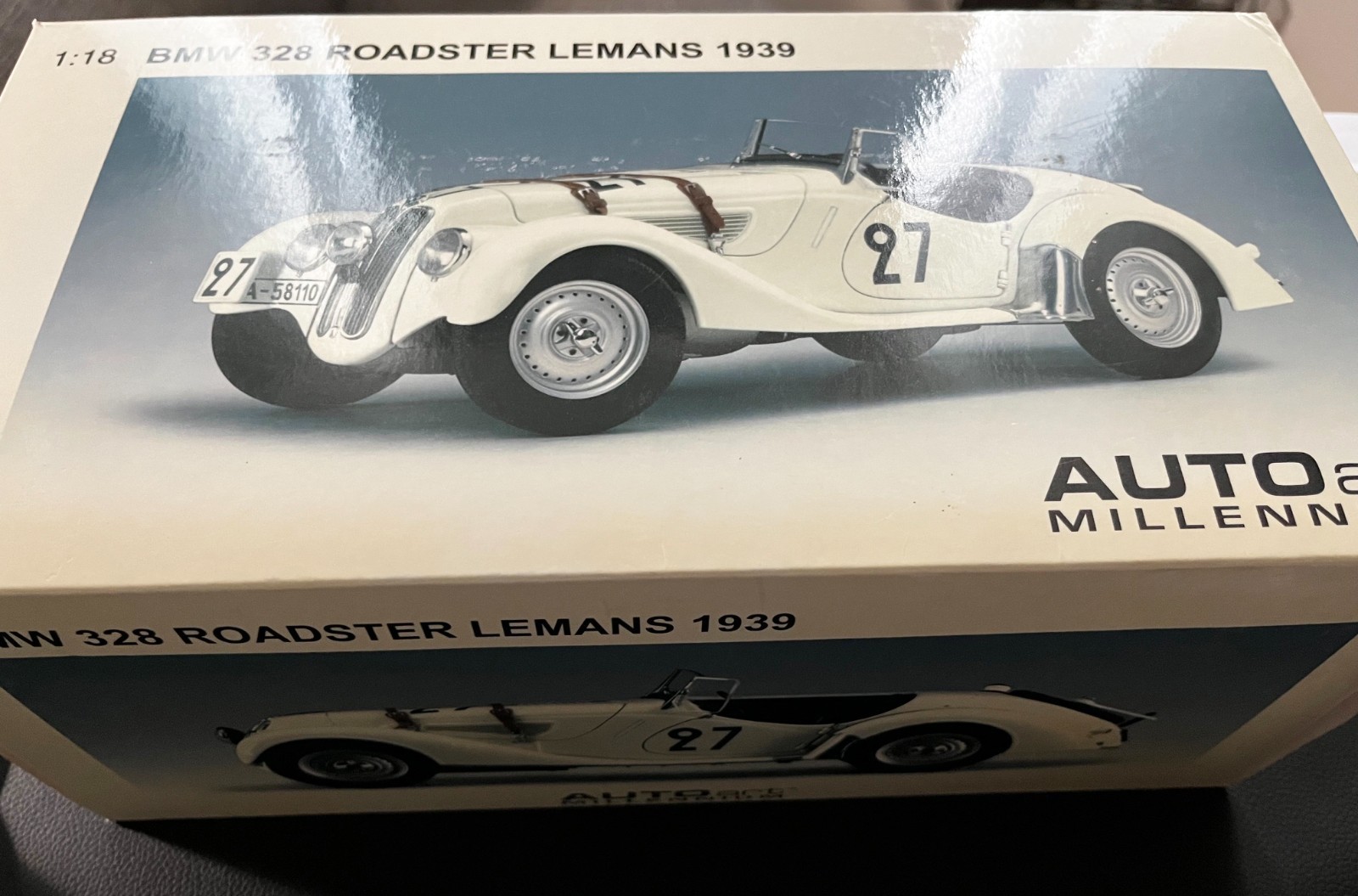 AUTOart BMW 328 Roadster #72 1938 Mille Miglia winner 1/18