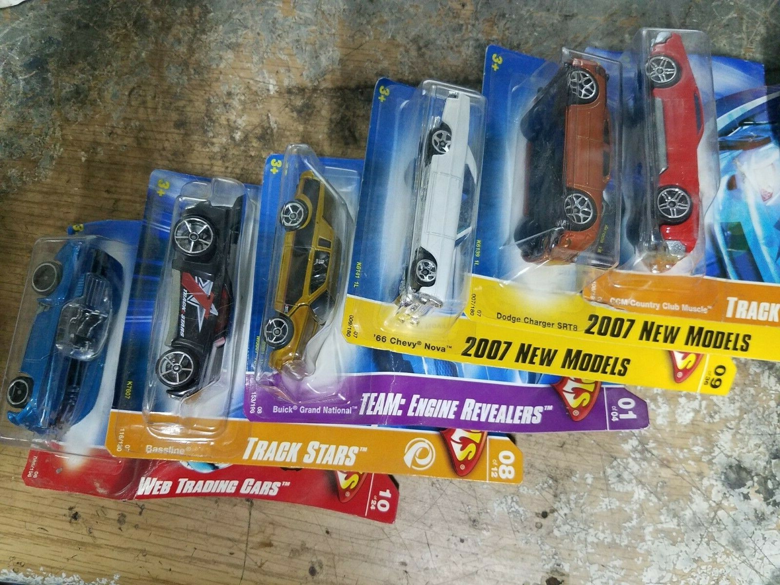 Hot Wheels Random – 6 Count Collectables – Details In Description – Box 2