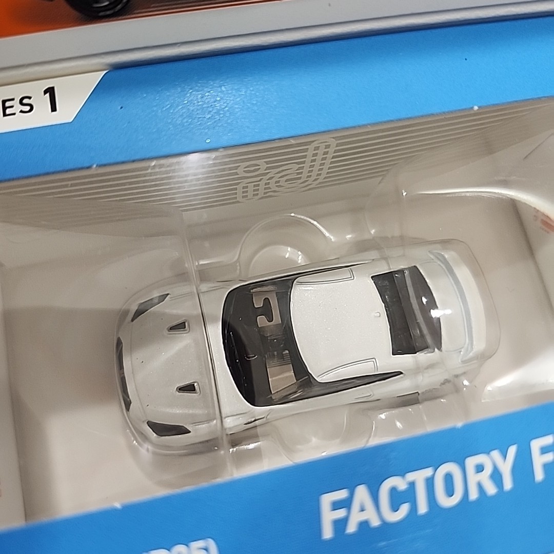 Hot Wheels id Limited Run Collectibles Back To The FUTURE MYSTERY MACHINE 89 BAT