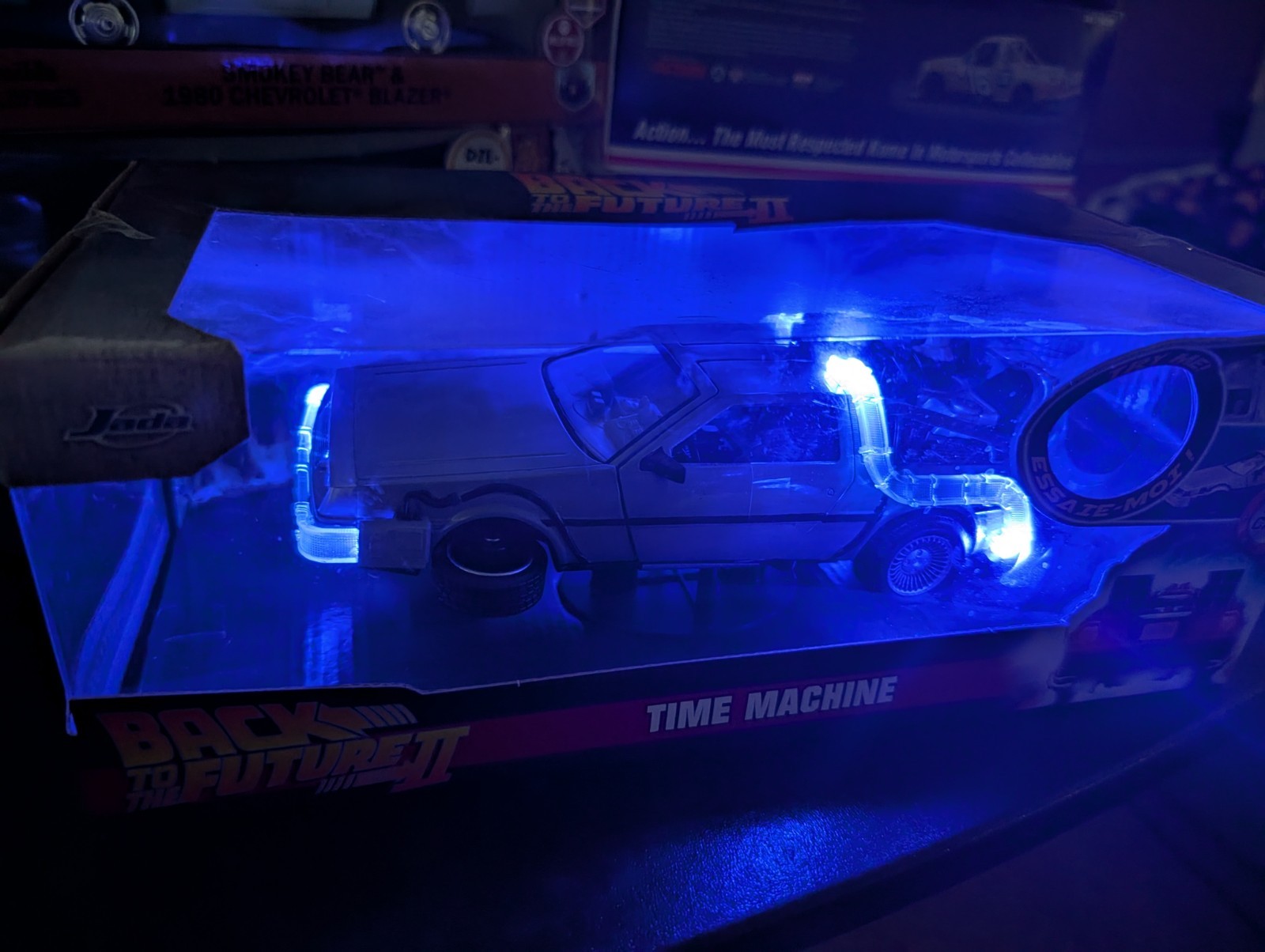 Jada Toys 1:24 DeLorean Time Machine Back to the Future II 1981 Diecast Silver