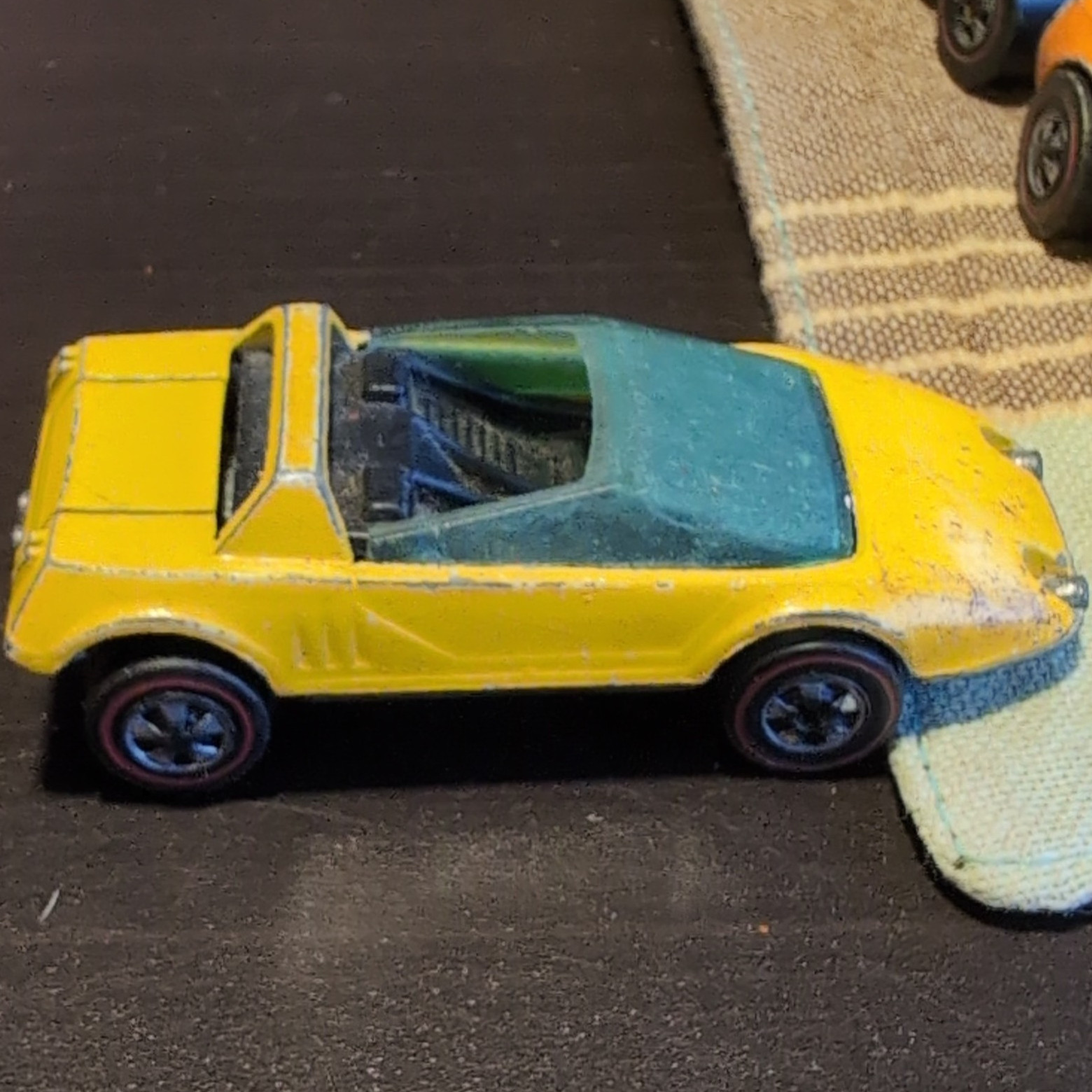 Hot Wheels Redlines Sand Witch 1969 1:64 Diecast Car Yellow/Green