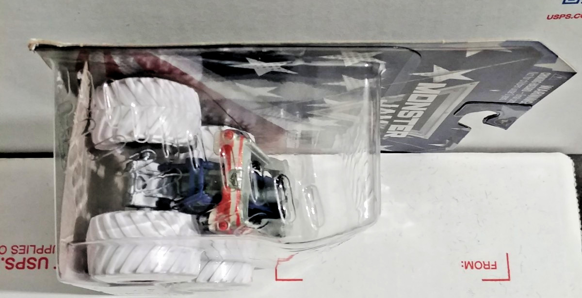 new mint 2022 Monster Jam Truck 4th Of July INDEPENDENCE DAY LIMITED 1/5000