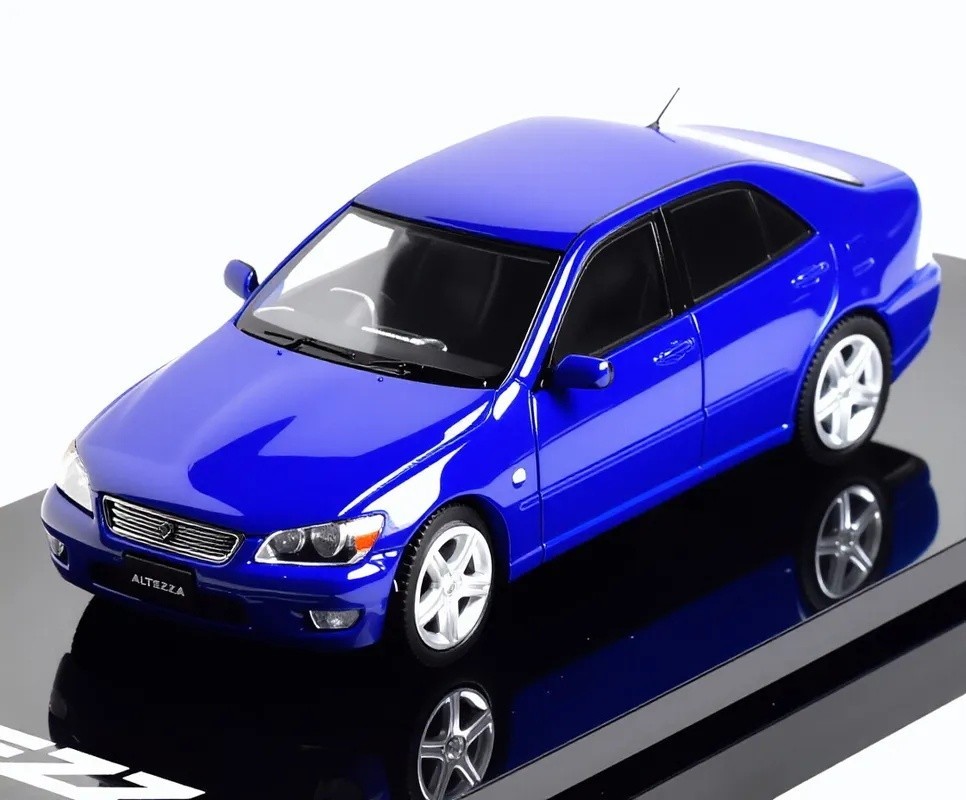 Hobby Japan 1:64 Blue Altezza RS200 Sedan Sports Model Diecast Metal Car