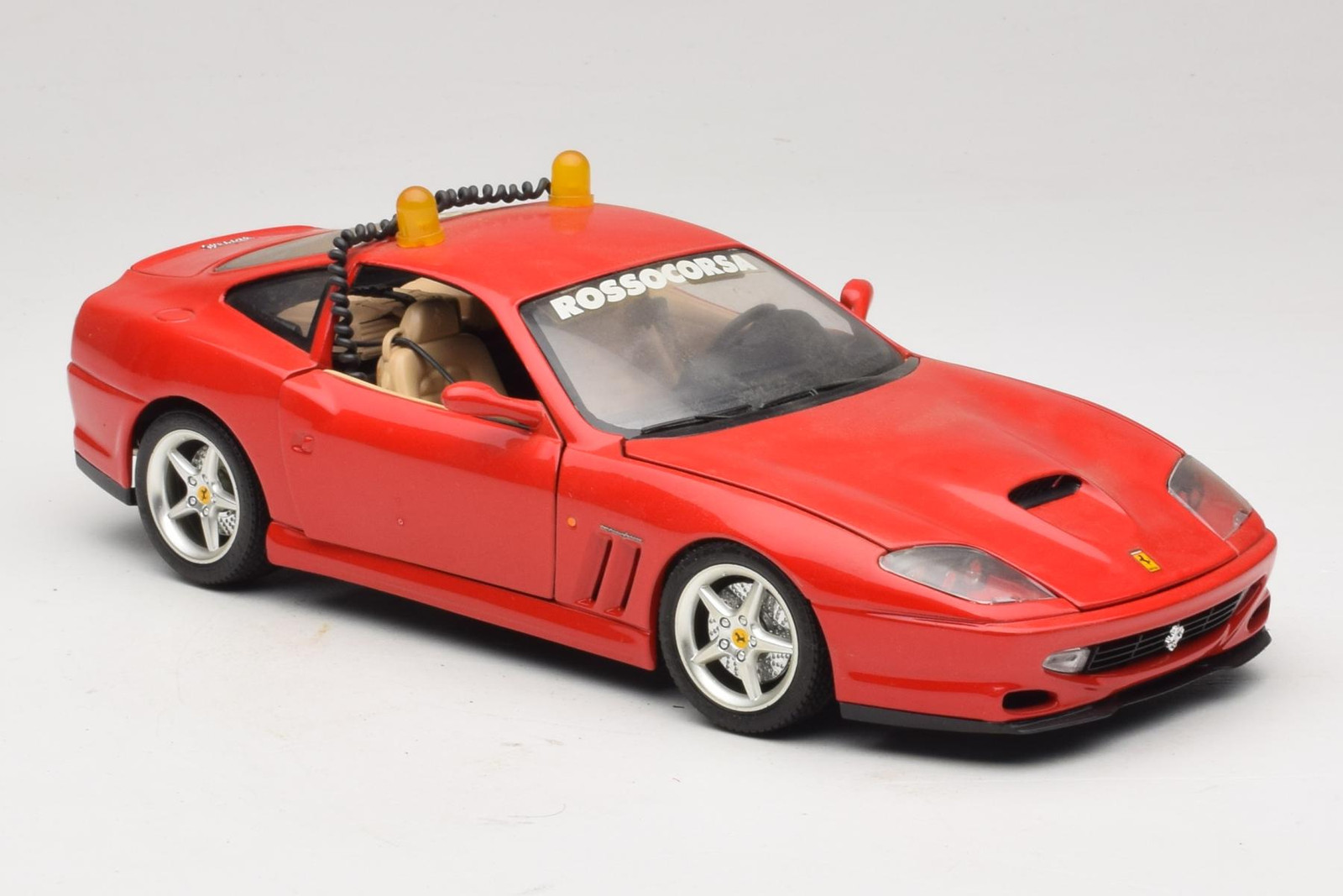 Ferrari 550 Maranello Safety Car Rosso Corsa Red 1:18 Bburago | 3064-P1