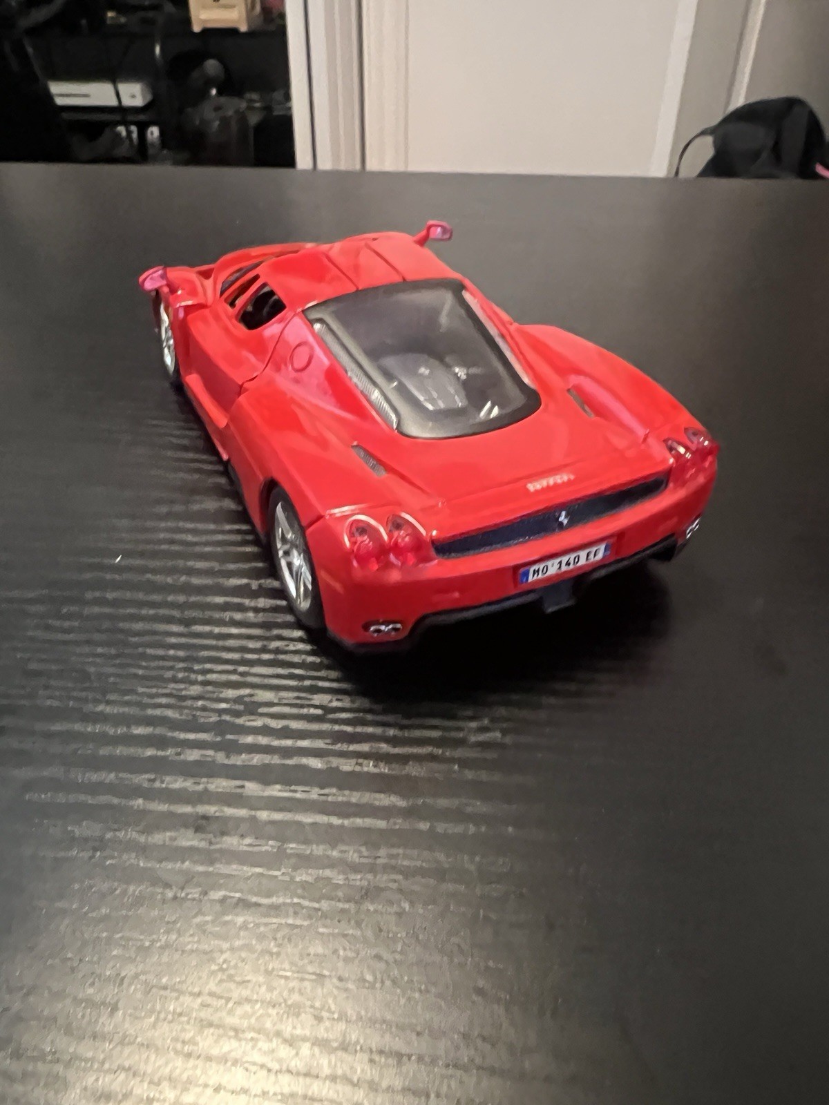 Red Enzo Ferrari 1:24 Scale Diecast Mode Car By Maisto Shipped From The USA