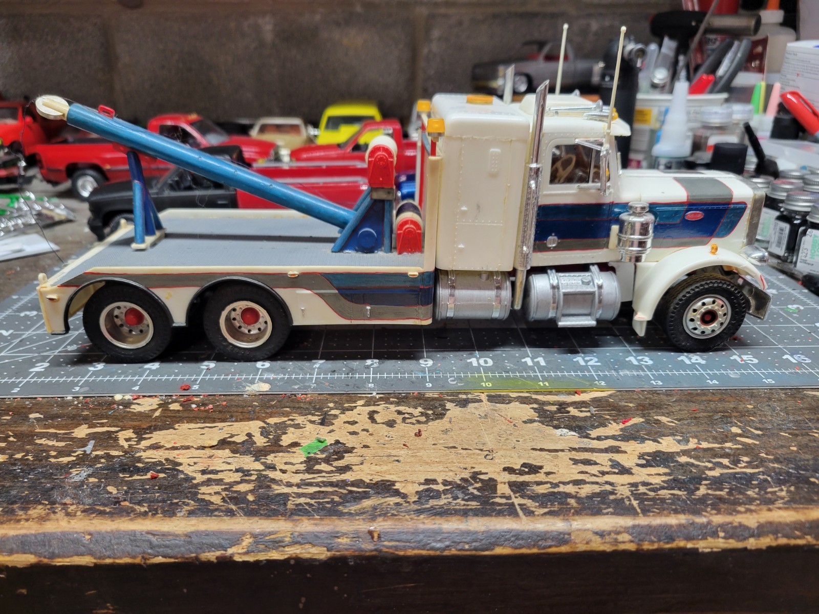 Amt Peterbilt wrecker.