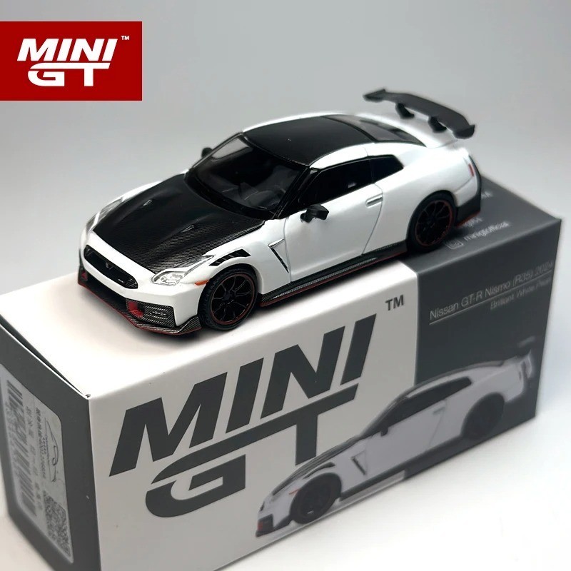 Greenlight Collectibles BMW 1:64 Black Bandit Series 31 – Assorted – You Choose!