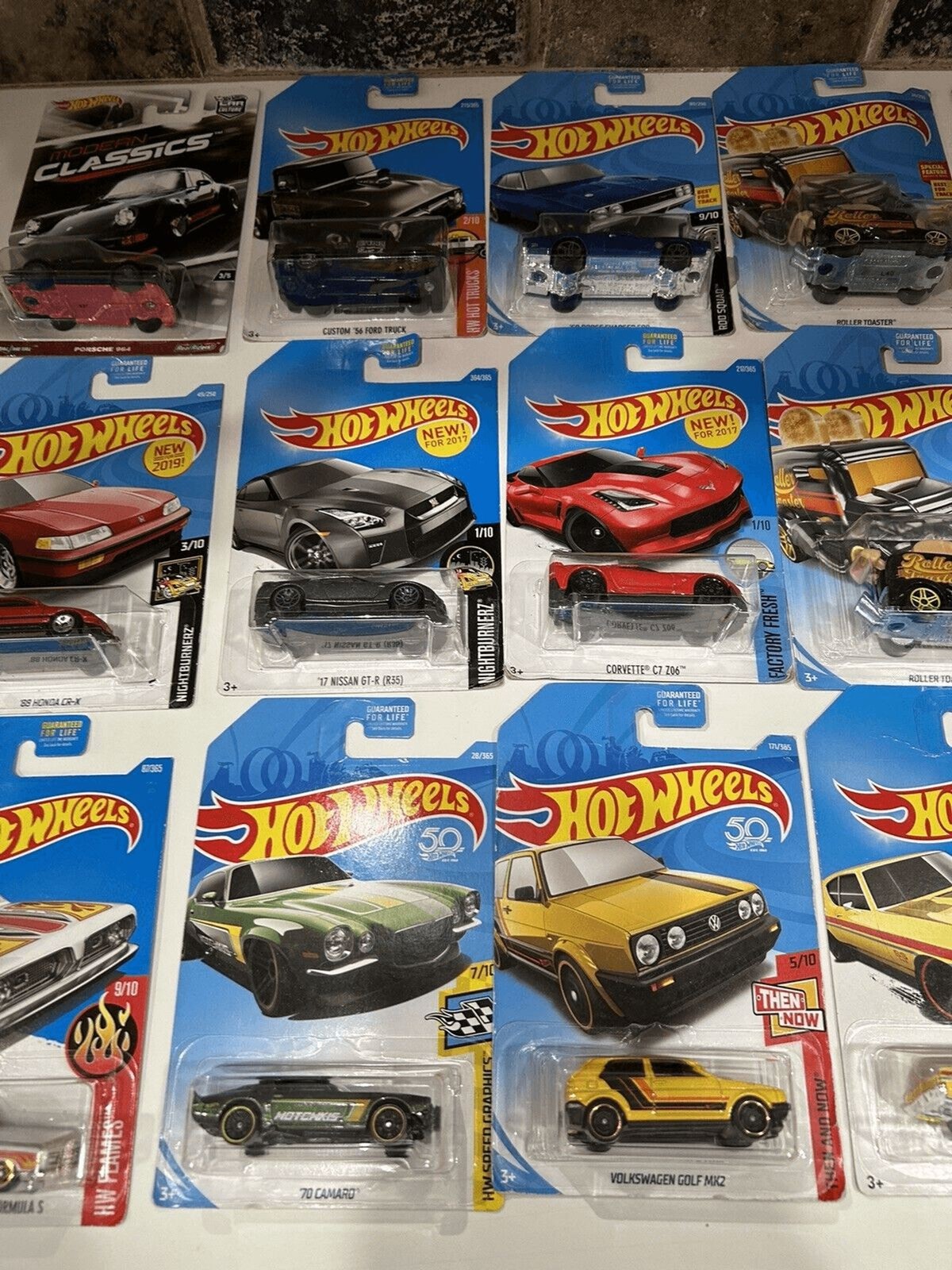 MIX Hot Wheels 15 Car Bundle Lot Variety 1/64 Kid Toy Mattel 2018 And Up