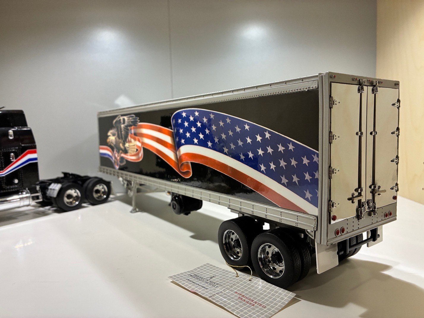 Franklin Mint PETERBILT 379 W/ Refrigerated Trailer 1/32 scale – RARE, VINTAGE