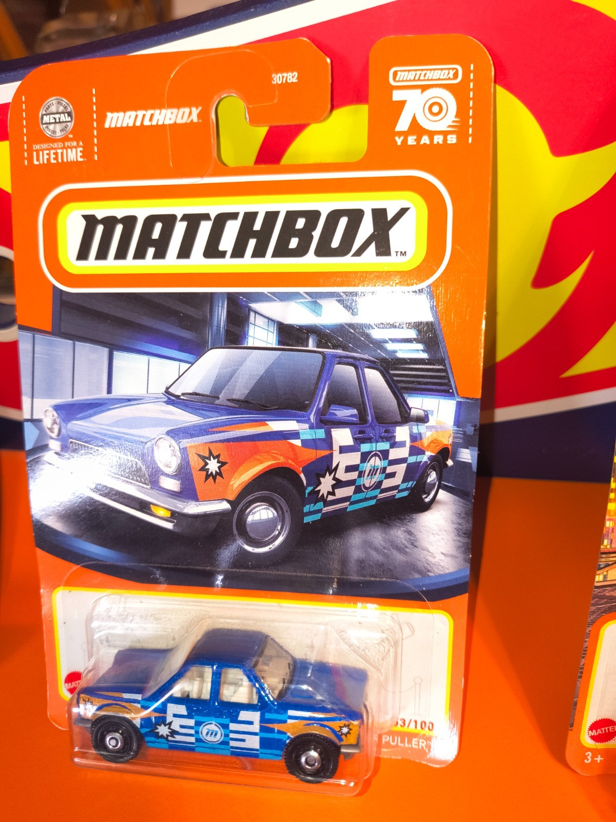 ➽ 2023 Matchbox PUSH N PULLER #53 ☆blue/white; 70 Years 🛞Showroom ➽Metal