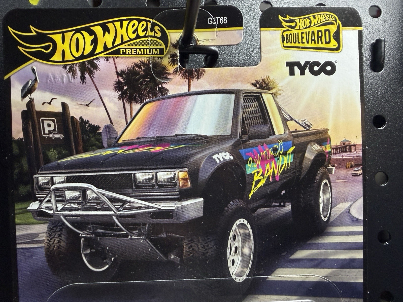 💥Hot Wheels Boulevard Datsun King Cab Baja Custom Pickup Truck Real Riders 1:64