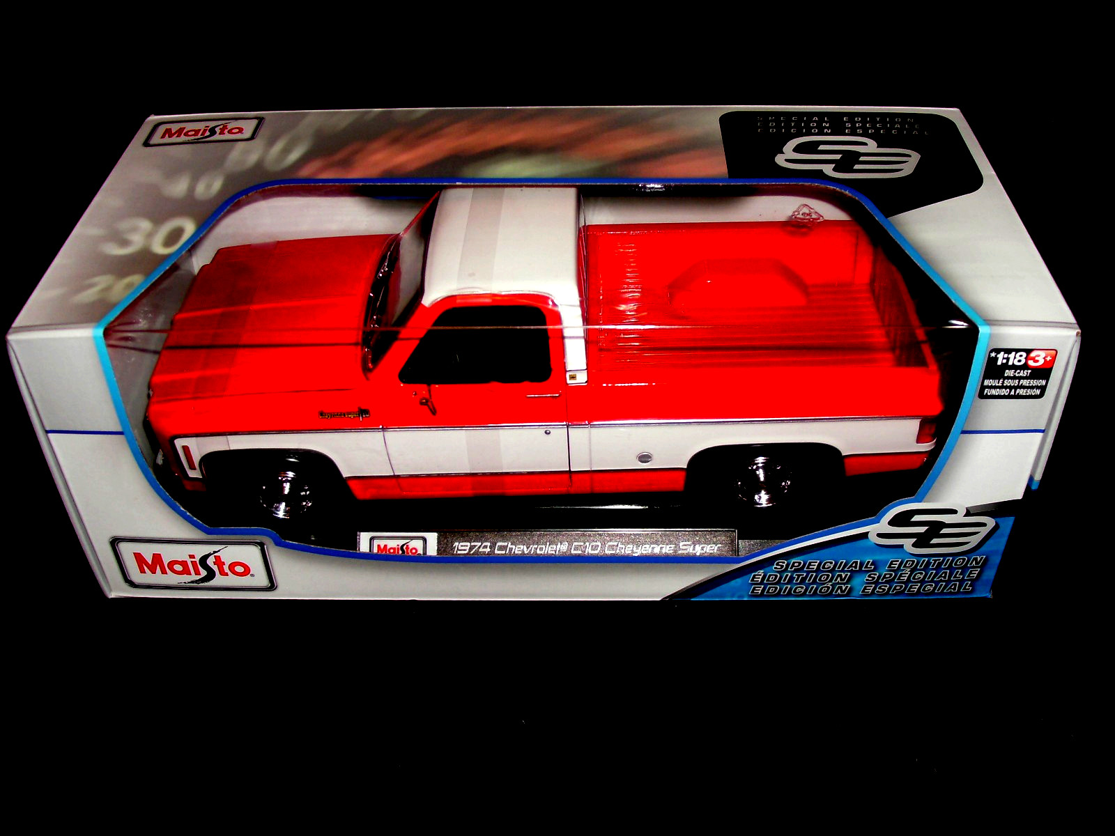 1974 Chevrolet C10 Cheyenne Super 1:18 Diecast Pickup Truck by Maisto New in Box