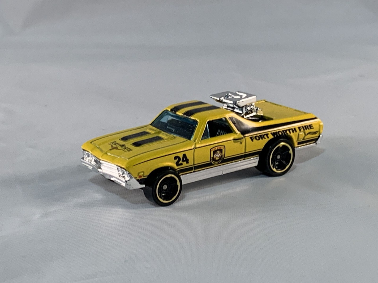 Hot Wheels 1968 El Camino 2011 Main Street Yellow MC5s