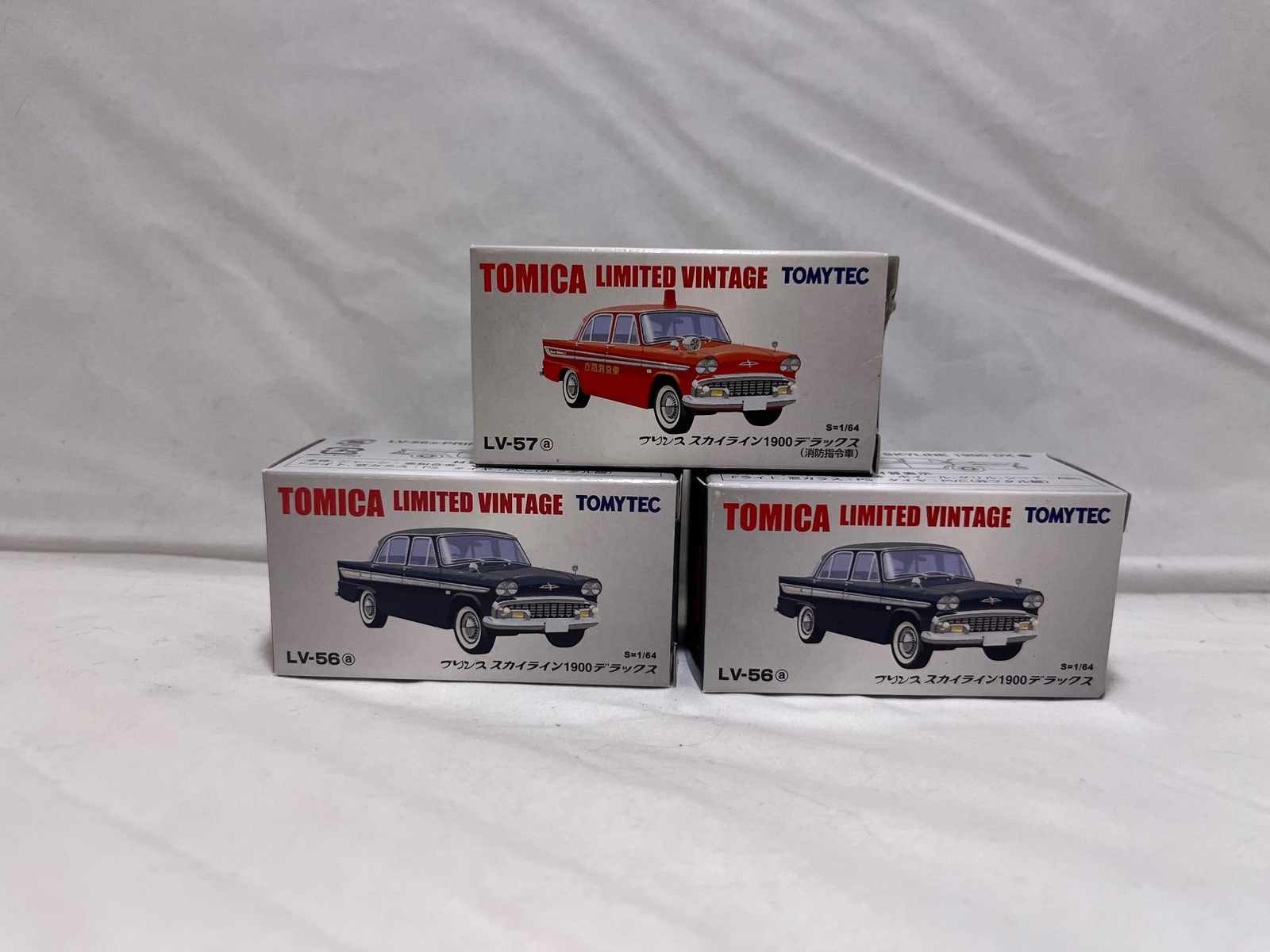 # 01179 – Tomica Limited Vintage LV-56/57 – 3 Pcs.