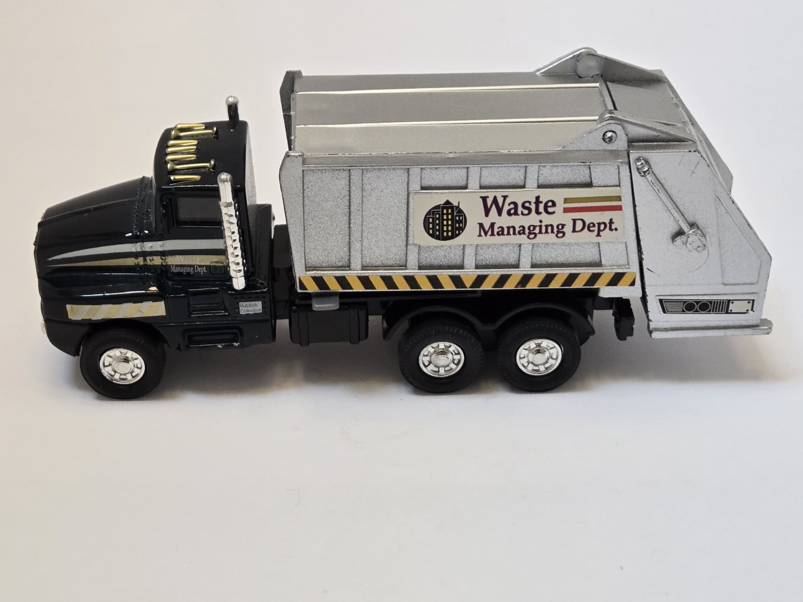 Garbage Truck 6″X1.5″ Pullback Action Black Tailgate Diecast Free Shipping