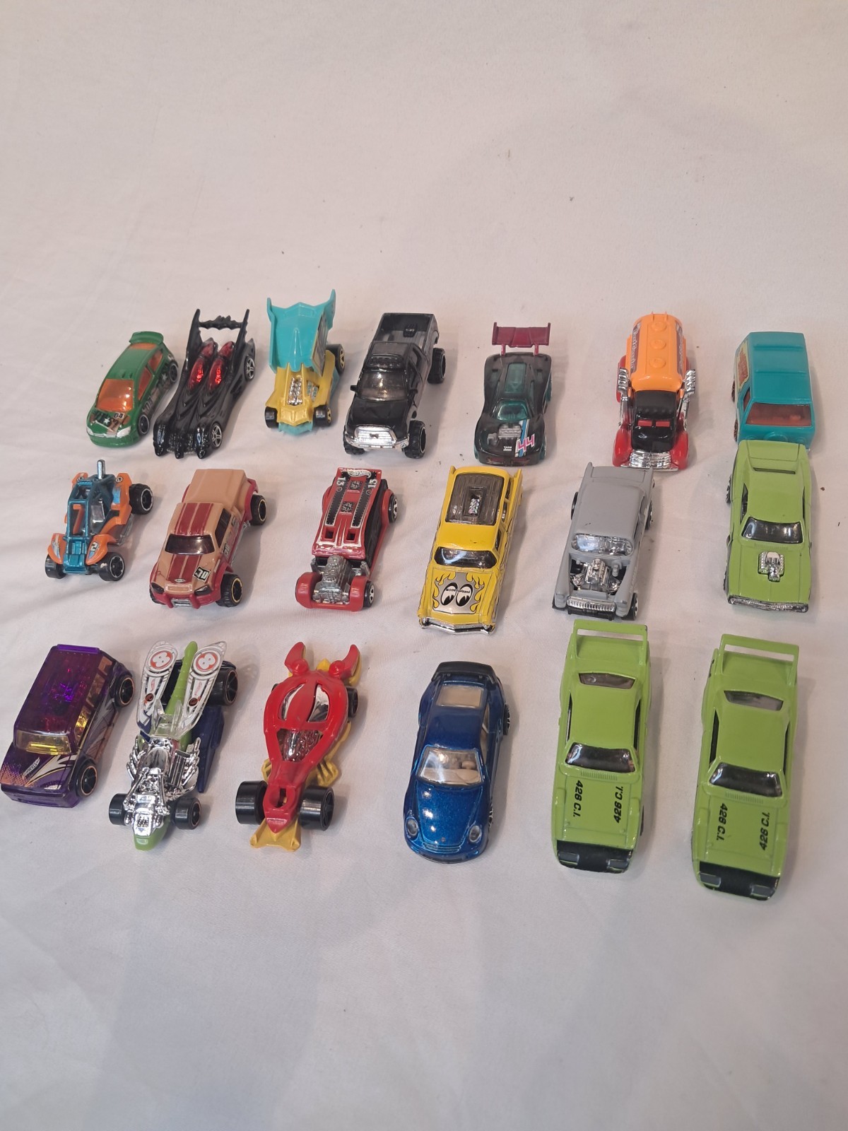 Hot Wheels Loose Cars lot of 18 (2012) incl. Dirty Outlaw