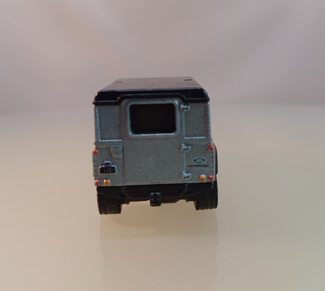 Hot Wheels Land Rover Defender 110 Hard Top Marvel Nick Fury, Grey RR – 2021