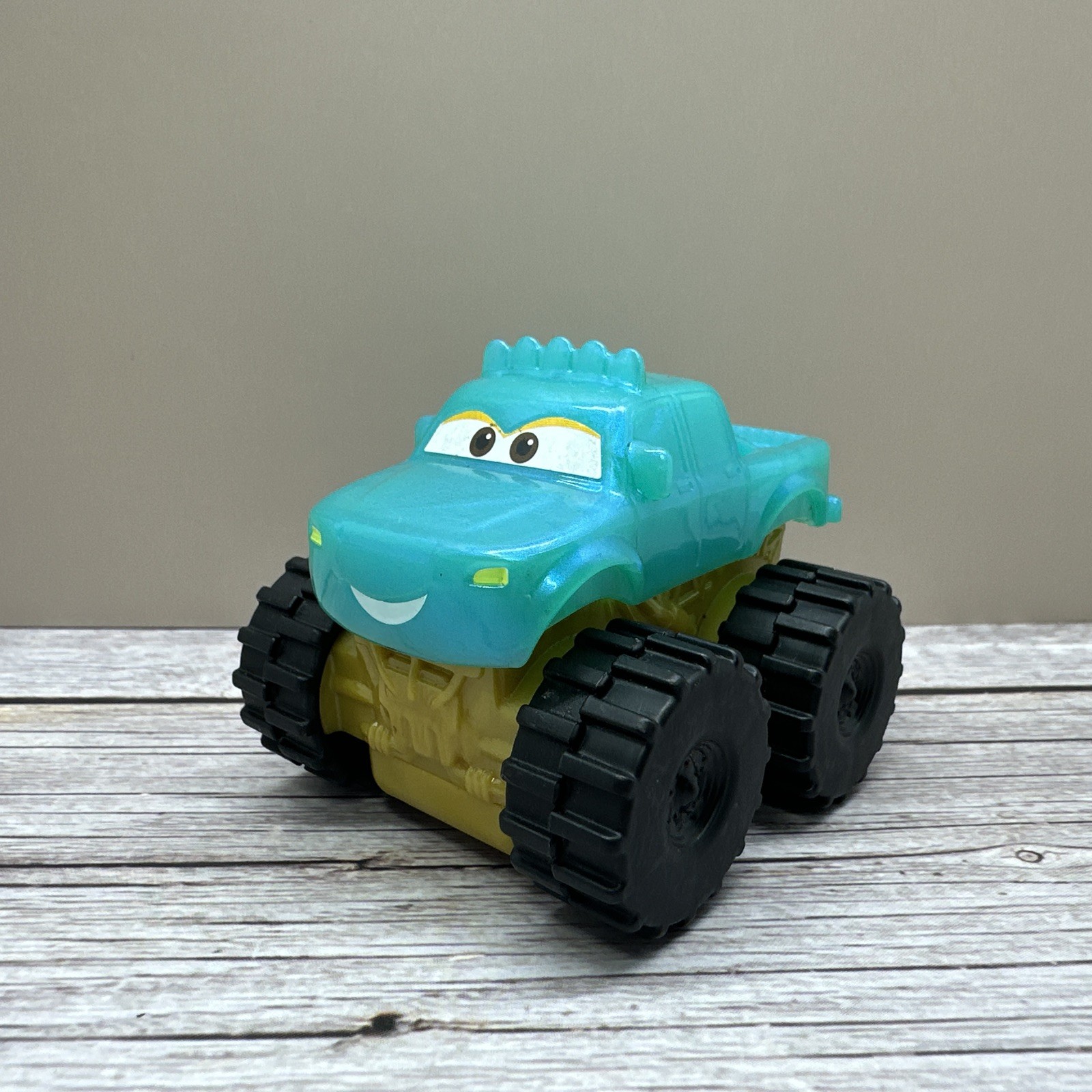 Disney Pixar Cars Mini Racer 2022 On The Road Ivy Monster Truck Preowned