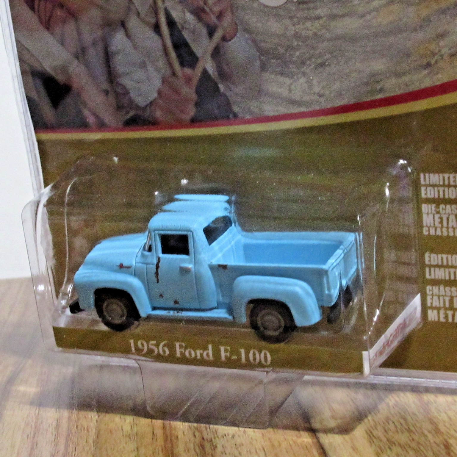 GREENLIGHT 1/64 HOLLYWOOD ANDY GRIFFITH SHOW 1956 FORD F-100 (blue) Series 17