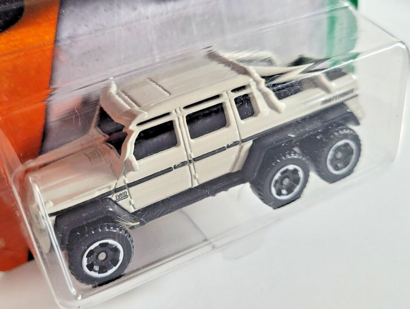 Matchbox 2017 91/120 MBX Explorers Mercedes-Benz G-63 AMG 6X6 Beige