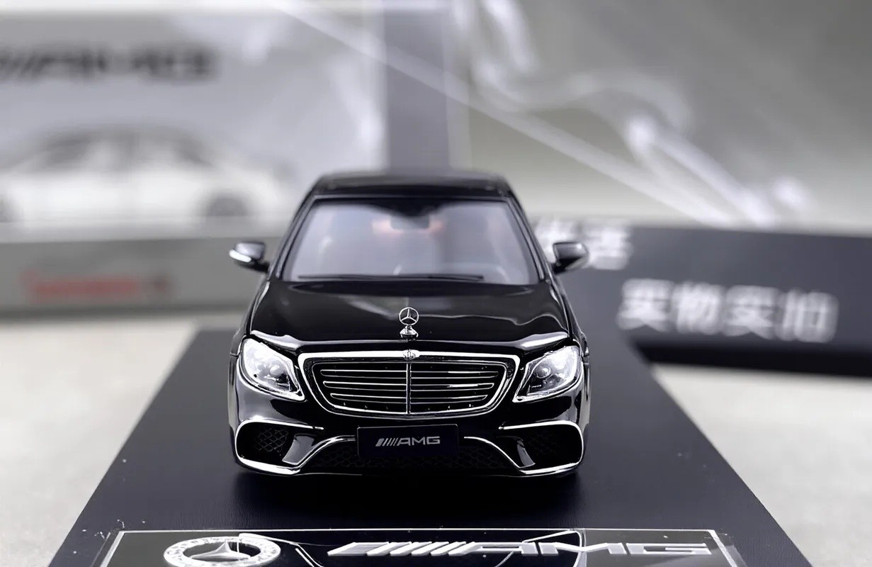 RM 1:64 Black S63 W222 V12 VIP Luxury Sedan Sports Model Diecast Metal Car