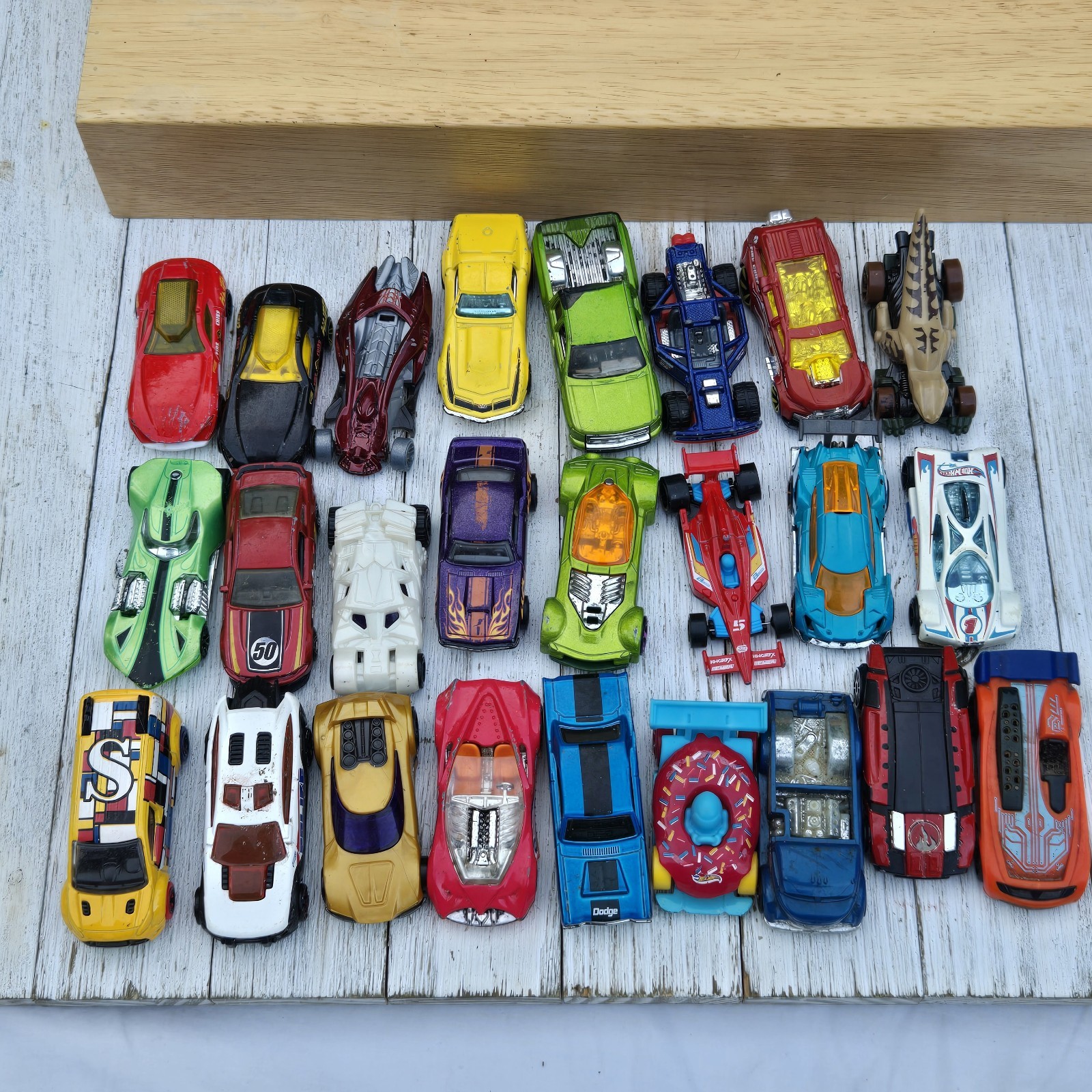 Hot Wheels Lot of 50 Loose Cars Trucks Race Cars Mixed Diecast Mattel VGC