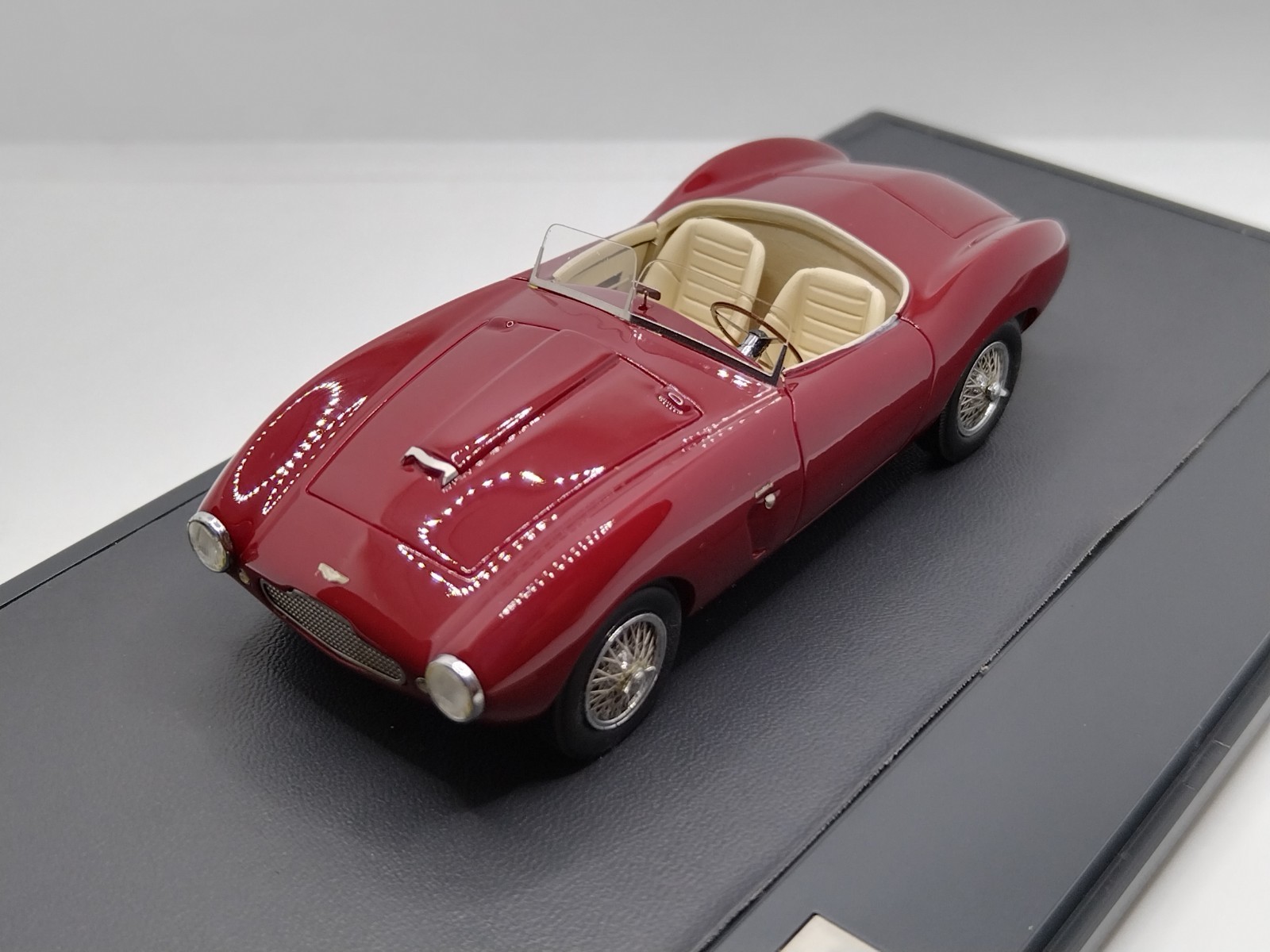 MATRIX 1/43 Aston Martin DB2/4 Competition Spyder Bertone Arnolt 1954. Wow Rare!