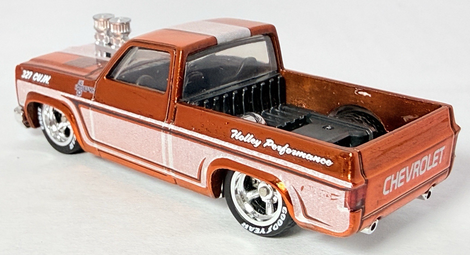 Hot Wheels Custom ’83 Chevy Silverado Holley 327 Copper Real Riders Loose Pickup
