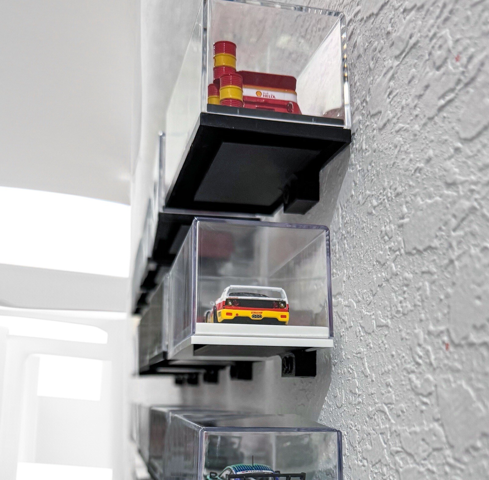 5-Pack 1:64 Car Wall Display Shelf Perfect for Acrylic Cases & Loose Cars