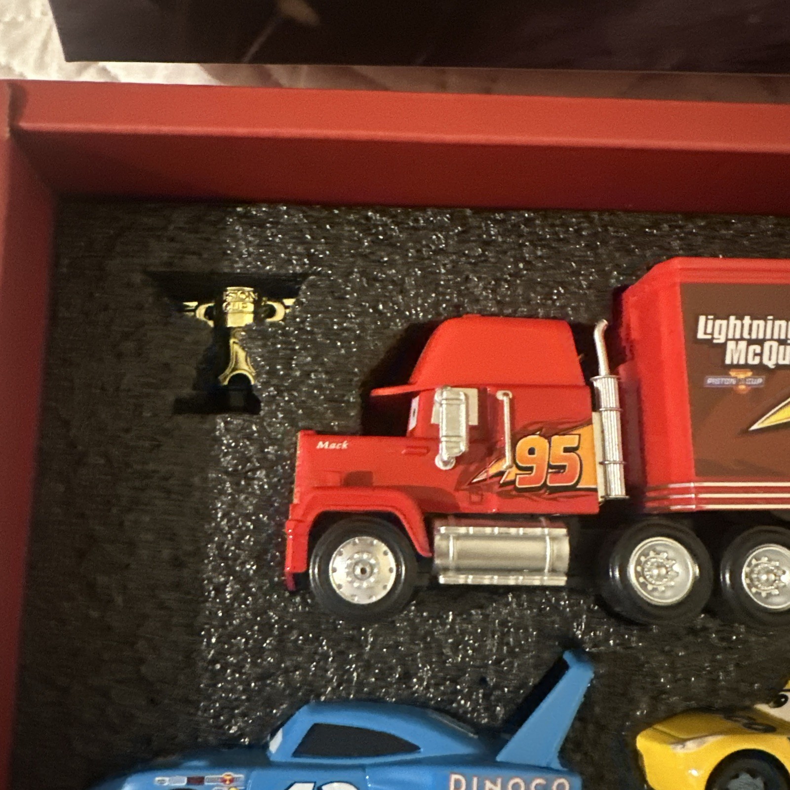 10 PCS Disney Pixar Metal Vehicle Set Lightning McQueen Gift Box Collection