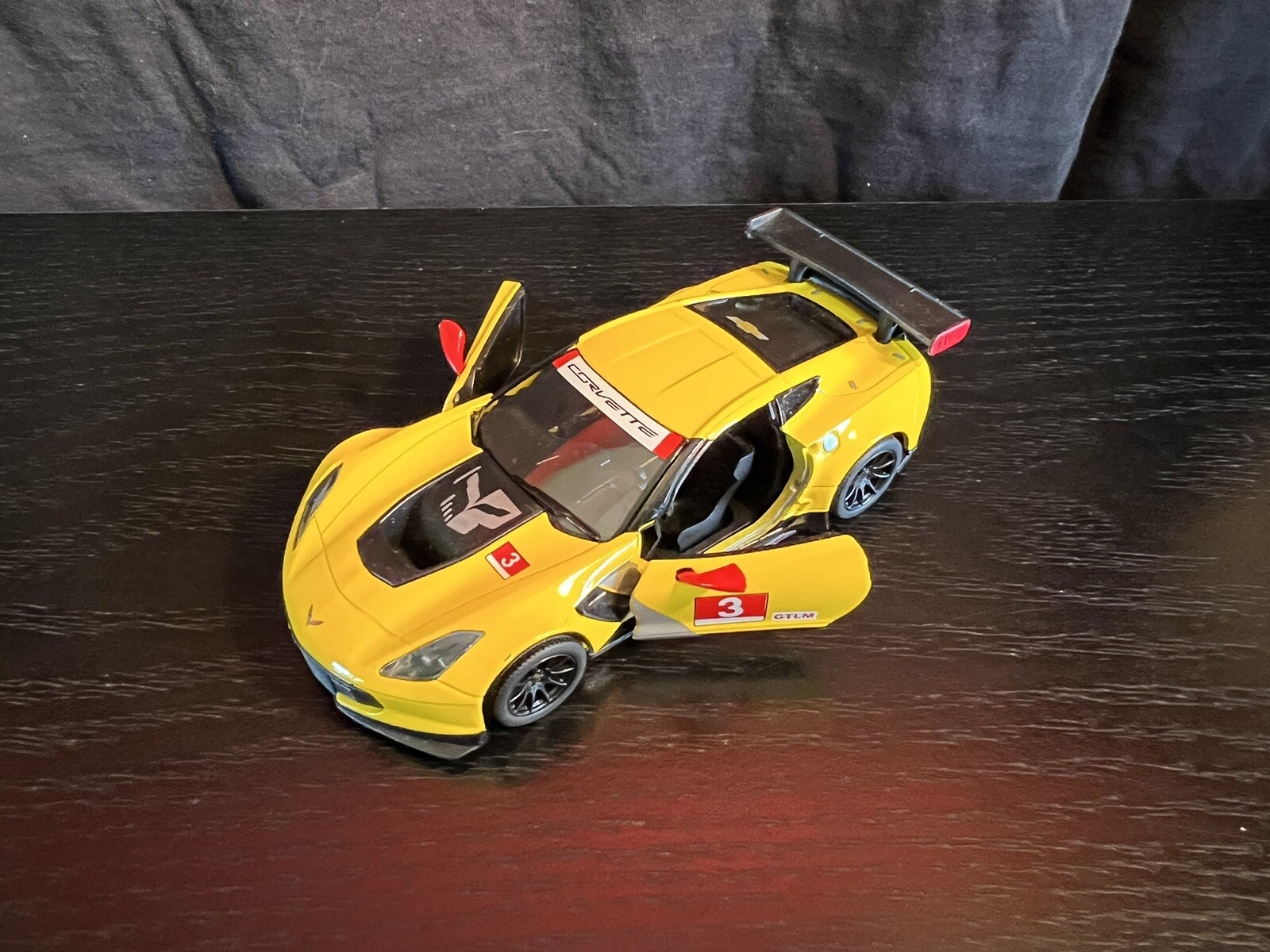 2016 Chevrolet Corvette C7 R Diecast 1:36 Scale 5” Toy Race Car IMSA GTLM Chevy