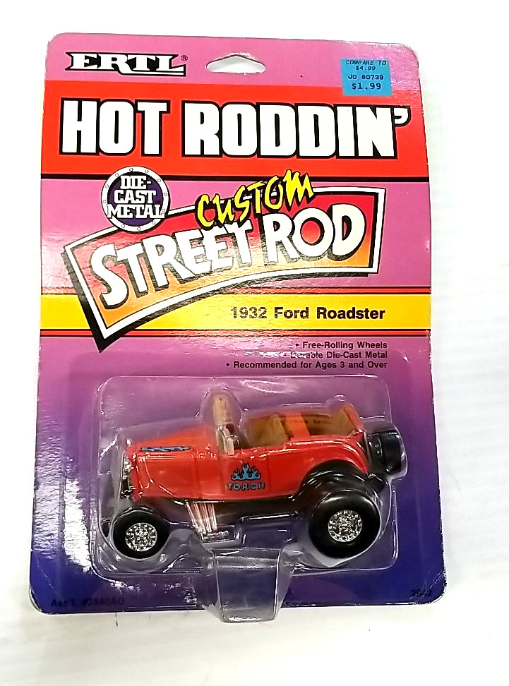 ERTL 1989 Hot Roddin’ 1932 Ford Roadster Custom Street Rod (box 143)