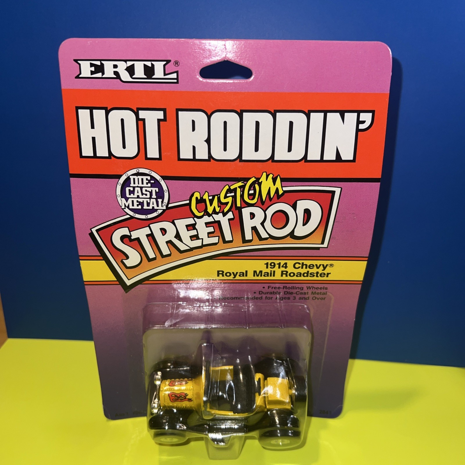ERTL HOT RODDIN’ CUSTOM STREET ROD 1914 Chevy Royal Mail Roadster New In Package