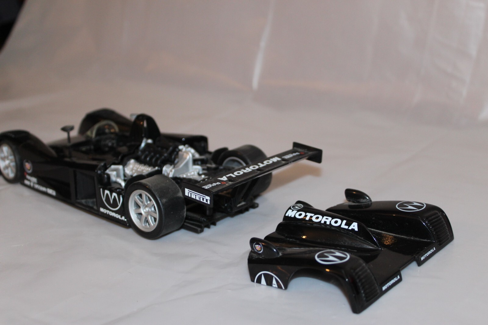 Cadillac Northstar 1/18th LMP!!!!! BY HOTWHEELS!!!
