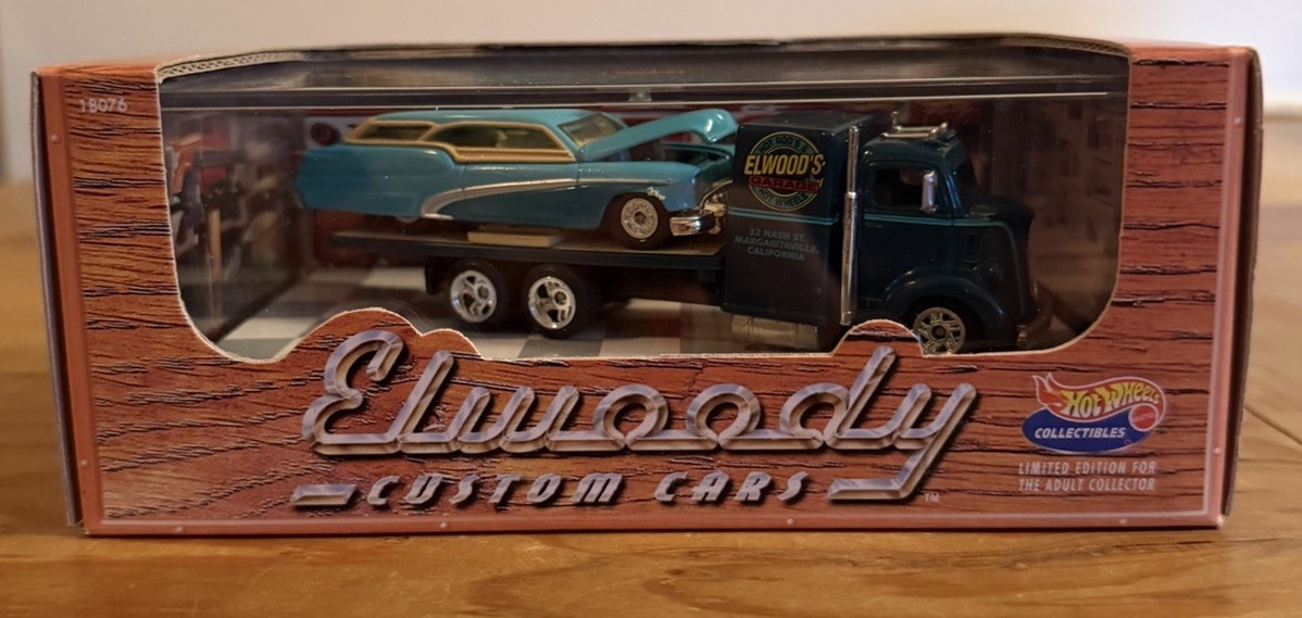 1997 Hot Wheels Collectibles Elwoody Custom Cars 2 Vehicle Set Limited Edition