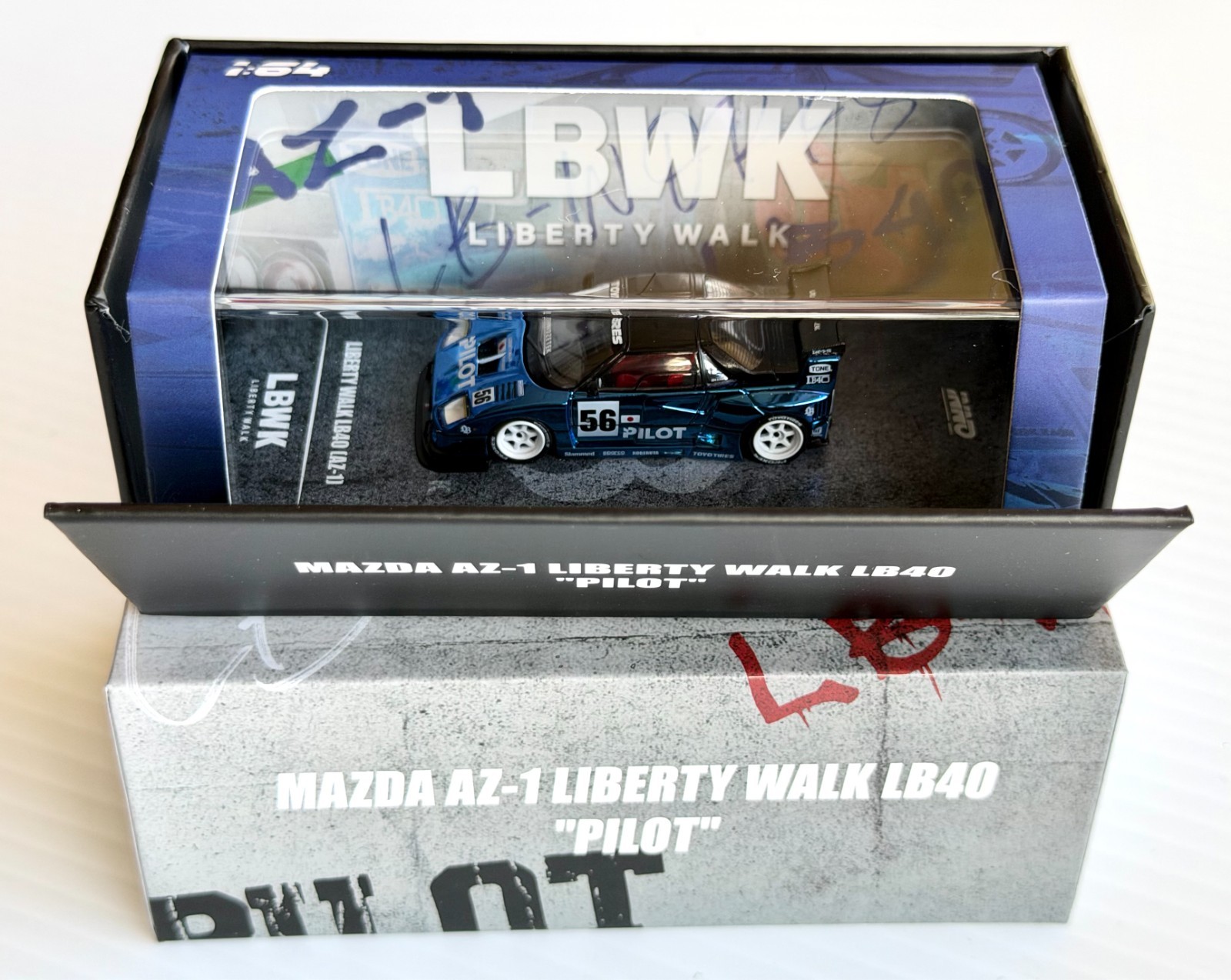 Inno64 1:64 Mazda AZ-1 Liberty Walk LB40 “Pilot” CHASE